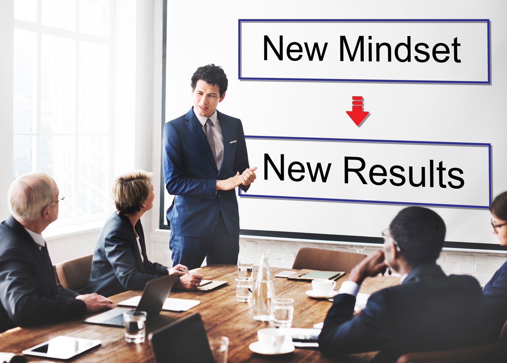 mindset-opposite-positivity-negativity-thinking-concept